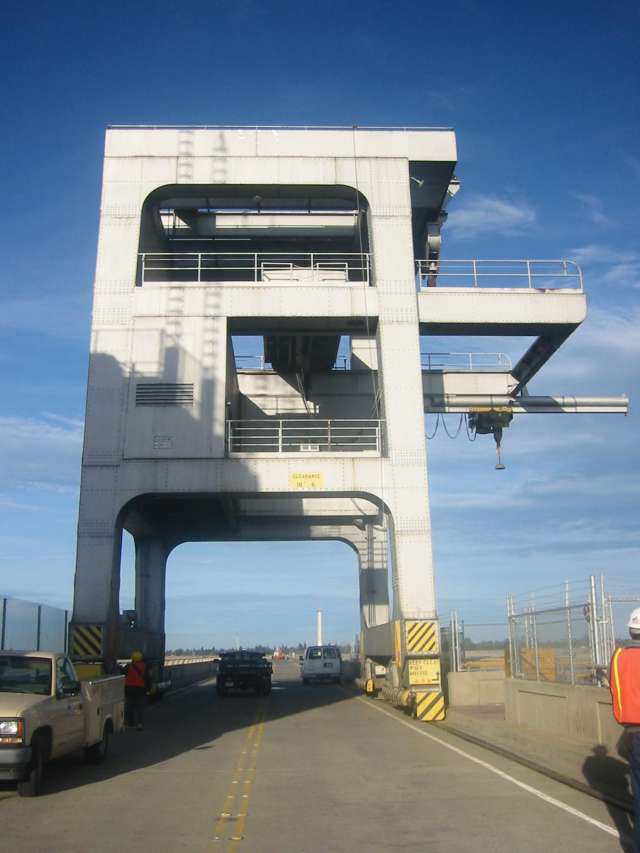 folsomgantry1